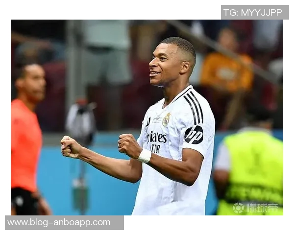 欧洲世预赛精彩瞬间：姆巴佩麦克托米奈梅里诺进球争夺最佳荣誉